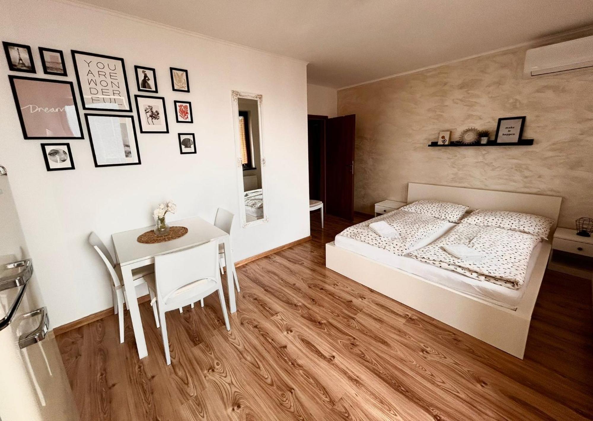 Apartmany Zeleny Dom Podhajska Luaran gambar